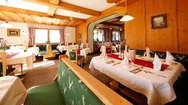 Gut Raunerhof