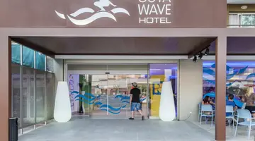 Guya Wave Hotel