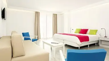 Guya Wave Hotel