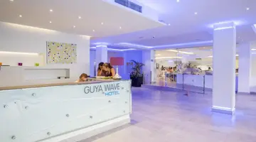 Guya Wave Hotel