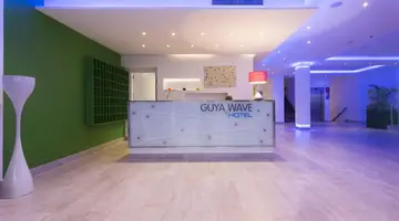 Guya Wave Hotel