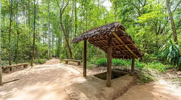 Gwarny Sajgon I Rajskie Plaże