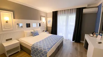 GYPSOPHILA CLUB MARINE HOTEL