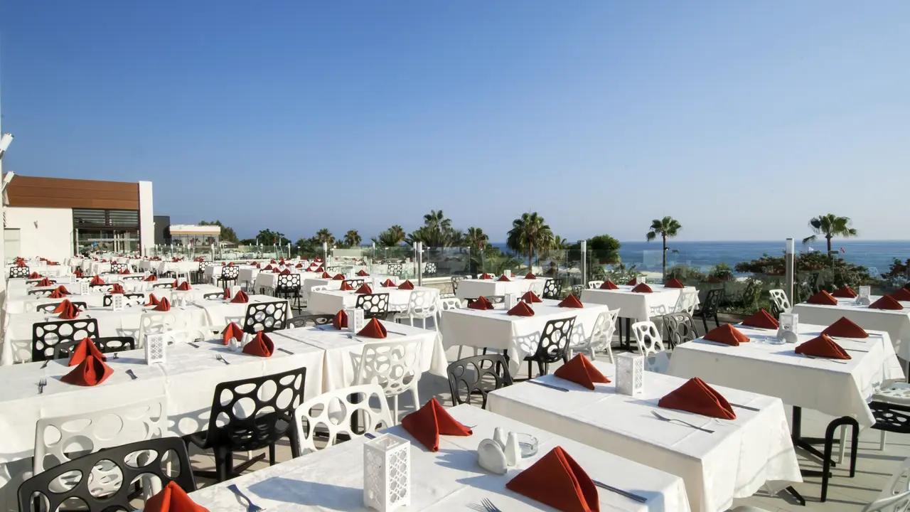 GYPSOPHILA HOLIDAY VILLAGE