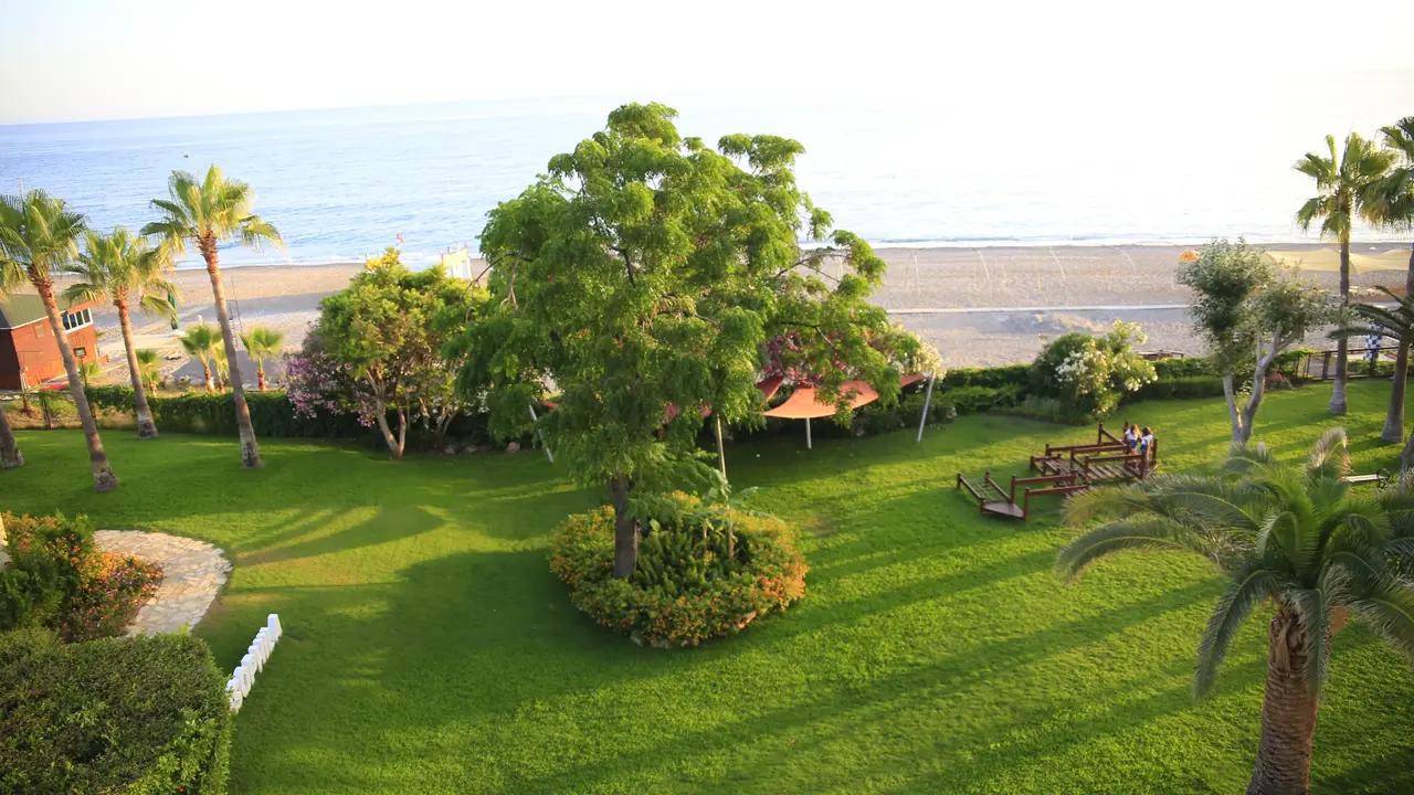 GYPSOPHILA HOLIDAY VILLAGE