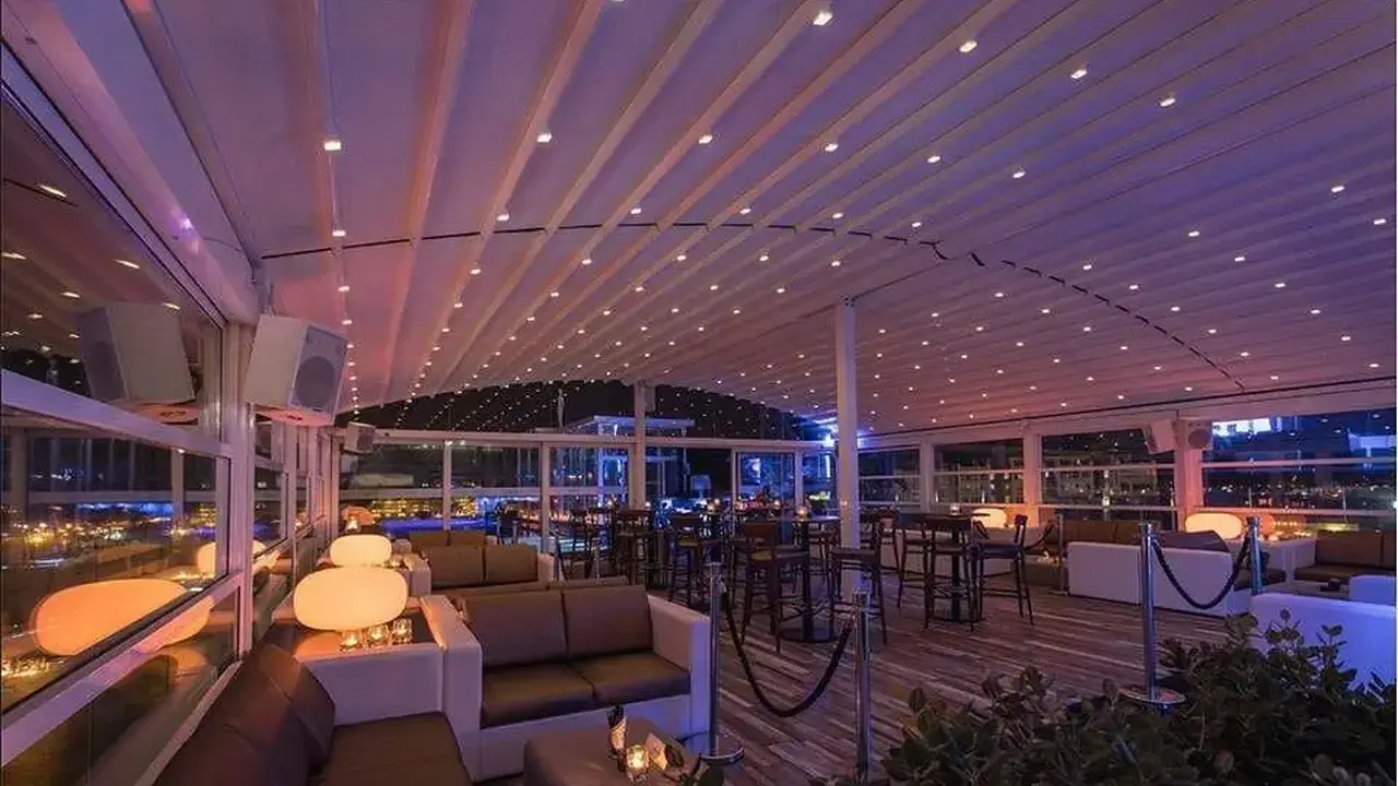 H Hotel