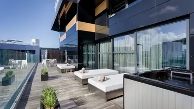 H Hotel