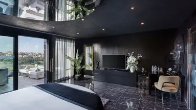 H Hotel