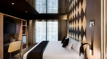 H Hotel