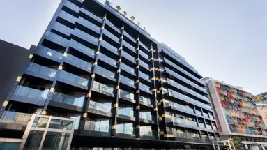 H Hotel