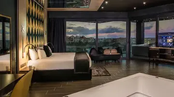 H Hotel
