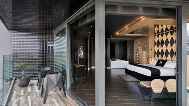 H Hotel