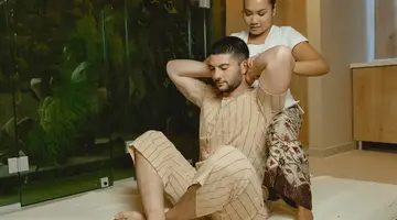 H Hotel