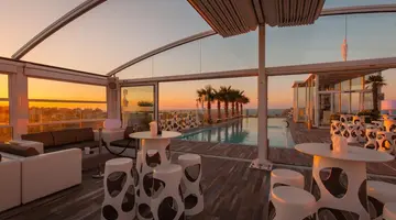 H Hotel