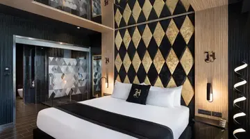 H Hotel