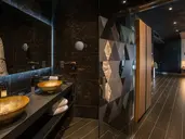H Hotel