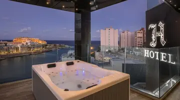 H Hotel