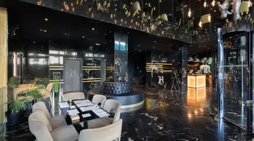 H Hotel