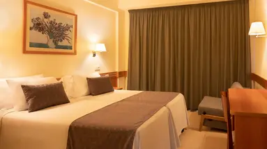 H.TOP PINEDA PALACE HOTEL