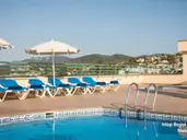 H TOP ROYAL SUN SUITES