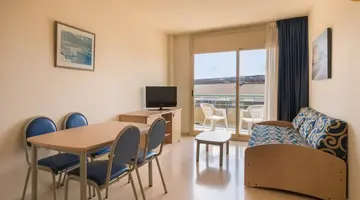 H.TOP ROYAL SUN SUITES