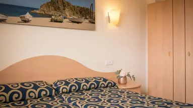 H.TOP ROYAL SUN SUITES
