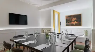 H10 Casa de la Plata