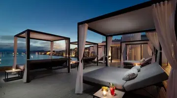 H10 Casa del Mar