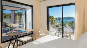 H10 CASA DEL MAR