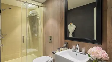 H10 Casanova