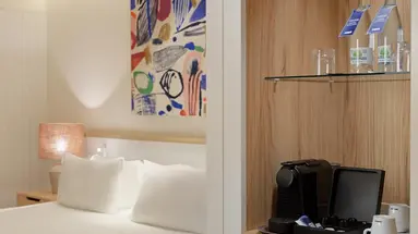 H10 Croma Malaga