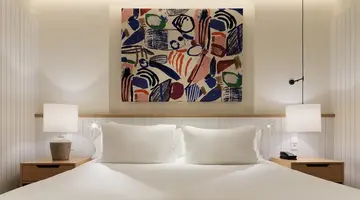 H10 Croma Malaga