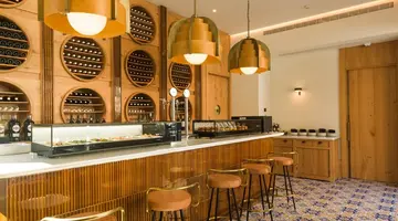 H10 Croma Malaga
