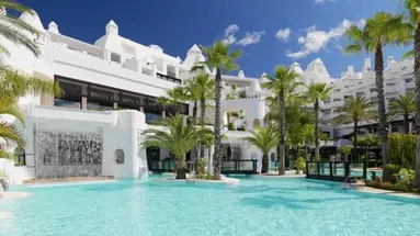 H10 Estepona Palace