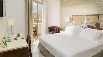 H10 las Palmeras