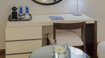 H10 las Palmeras