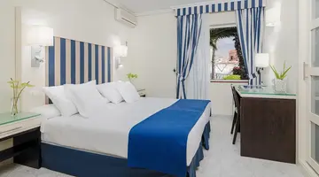 H10 las Palmeras