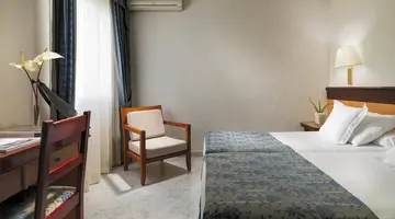 H10 Las Palmeras