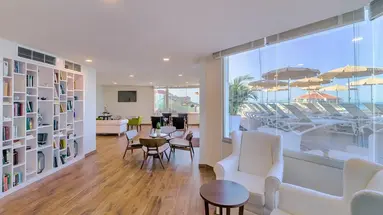 H10 LAS PALMERAS