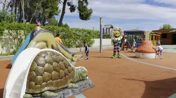 H10 Mediterranean Village