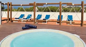H10 Mediterranean Village