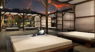 H10 OCEAN DREAMS (ADULTS ONLY 18+)
