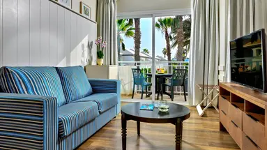 H10 Ocean Suites