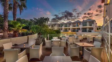 H10 OCEAN SUITES