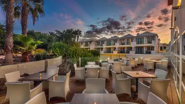 H10 OCEAN SUITES