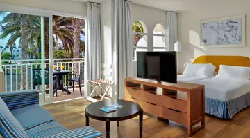 H10 Ocean Suites
