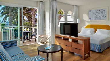 H10 Ocean Suites