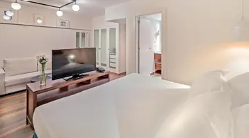 H10 OCEAN SUITES