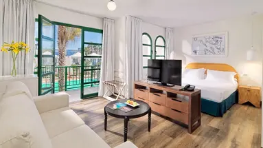 H10 OCEAN SUITES