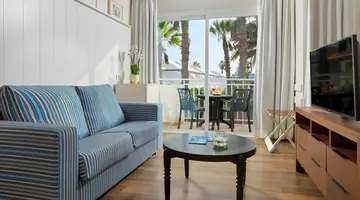 H10 Ocean Suites